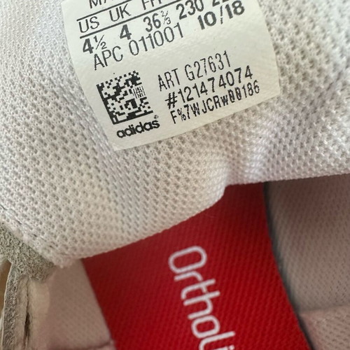 Adidas Stan Smith girls' sneakers with red hearts, white