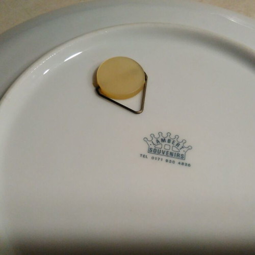 Porcelain decorative plate from England 1996, like new