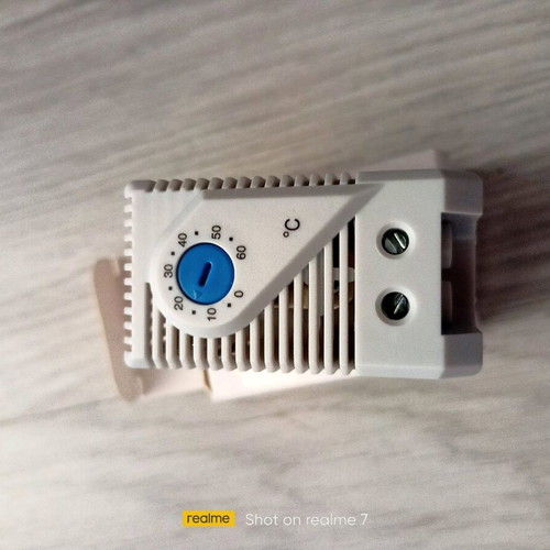 Bimetallic thermostat KTS011/60 new