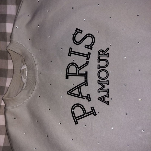 Paris Armour H&M sweatshirt like new, light pistachio color