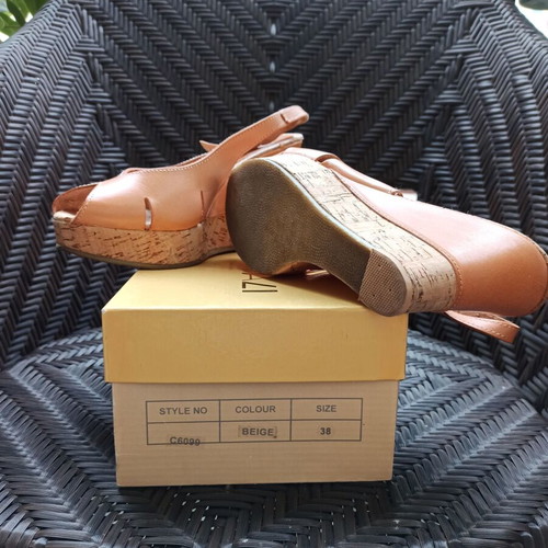 Sandali Capri leather sandals with cork used, beige size 38