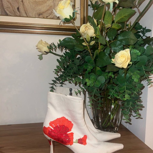 Canvas ankle boots like new with embroidered blondie size 38