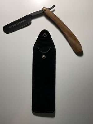 Straight Razor with Leather Case and Wooden Handle new