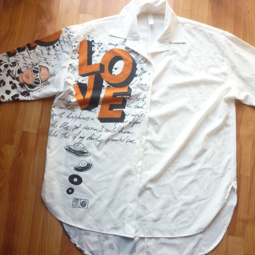 Polyester women's shirt Made In Italy XL like new, summer design