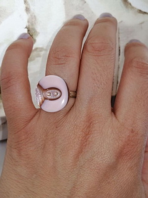 Ring pink button like new with original design