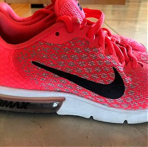 NIKE AIRMAX SEQUENT 2