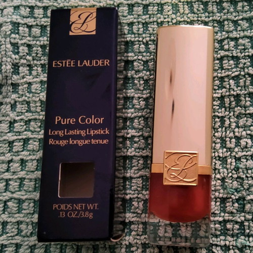 Estee Lauder Nude Pink Pure Color Lipstick like new