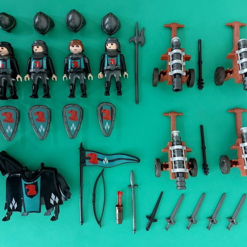Playmobil Falcon Knights used with working cannons
