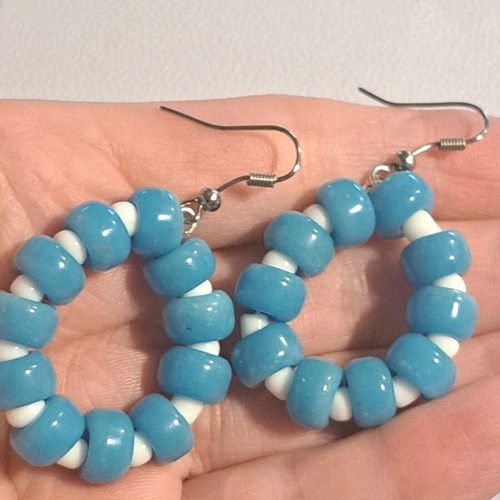 Earrings with blue and white beads like new