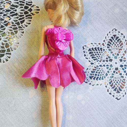 Barbie Mariposa doll used, without wings, working mechanism