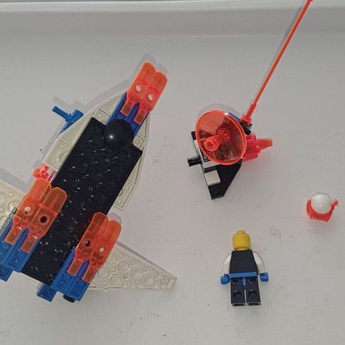 Lego Vintage Blizzard Baron Ice Planet 2002 6879 used