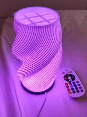 Led vase like new with remote control and color changing