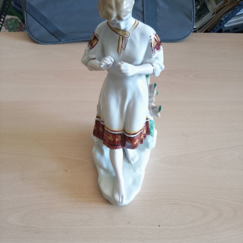 Porcelain statue 30 cm, Ukrainian scene