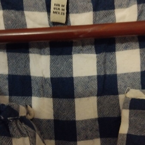 Stradivarius medium short checkered shirt like new, white and blue