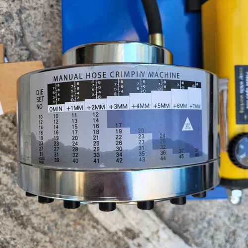 Hydraulic press for high-pressure flexible hoses new