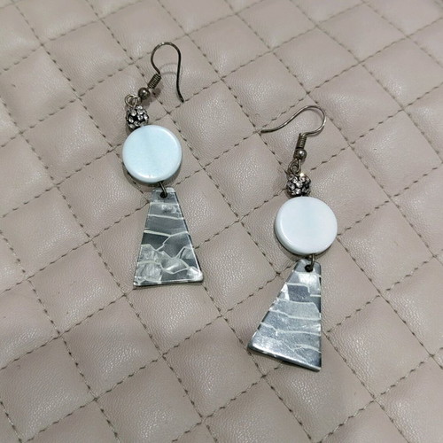 Earrings new, never worn
