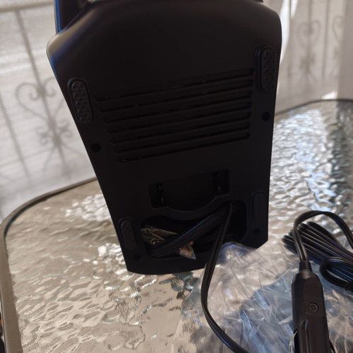 Xtrobb Air Compressor 150psi new, 12v car lighter connection, long cable