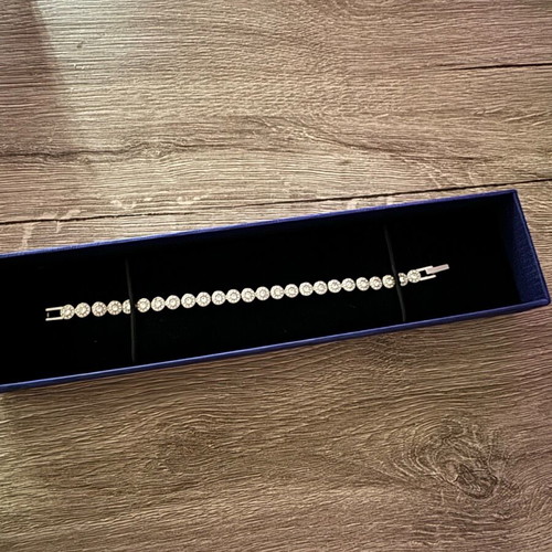 Swarovski Angelic bracelet used with small missing stone