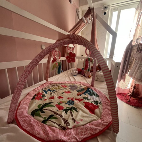 Baby activity gym like new with box