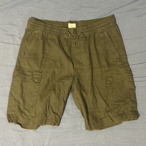 H&M Cargo shorts, size M