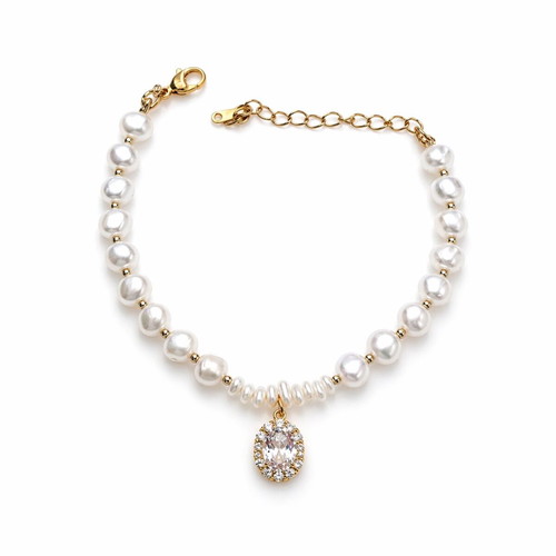Bracelet with pearls and rhinestones made of steel new with box