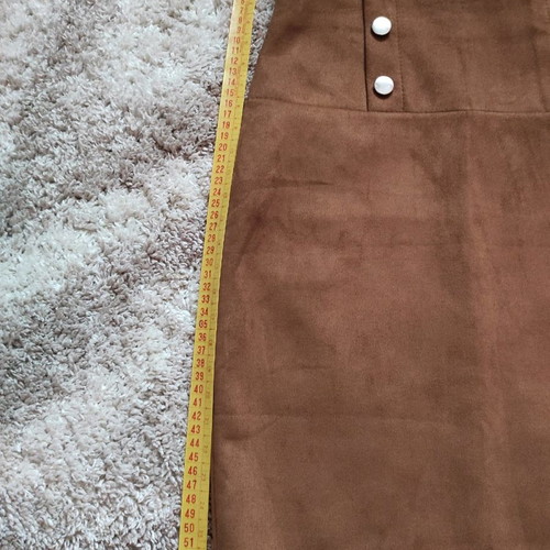 Suede skirt brown small, fitted, like new