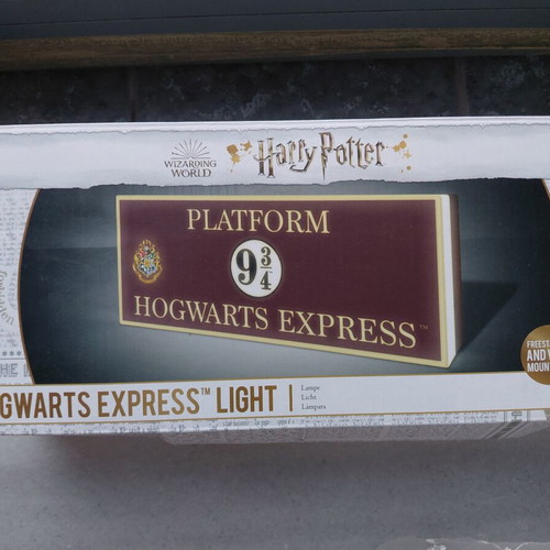 Harry Potter Platform 9 3/4 Hogwarts Express LED Light new