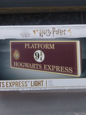 Harry Potter Platform 9 3/4 Hogwarts Express LED Light new