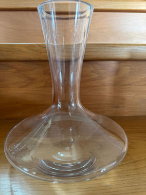 N24 Crystal Wine Carafe like new