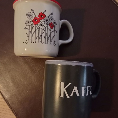 Cup mug used, set of two pieces
