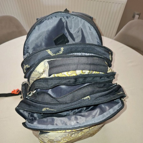 Polo Authentic School Backpack like new with 5 compartments and waterproof cover