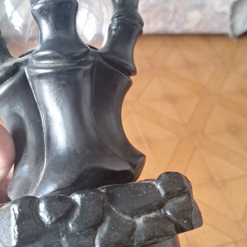 Decorative lamp with gothic base