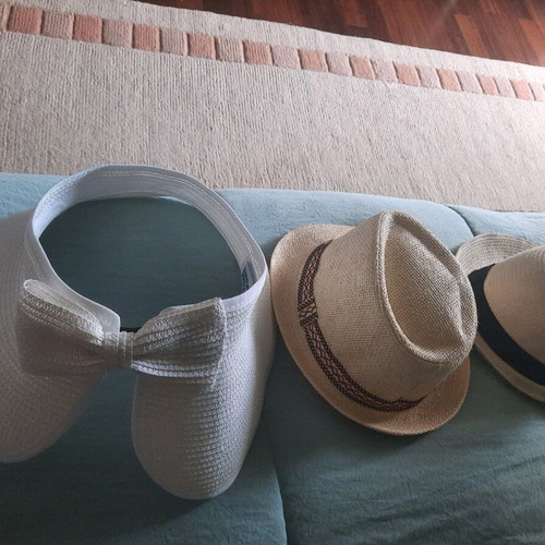 Straw hats used, size M