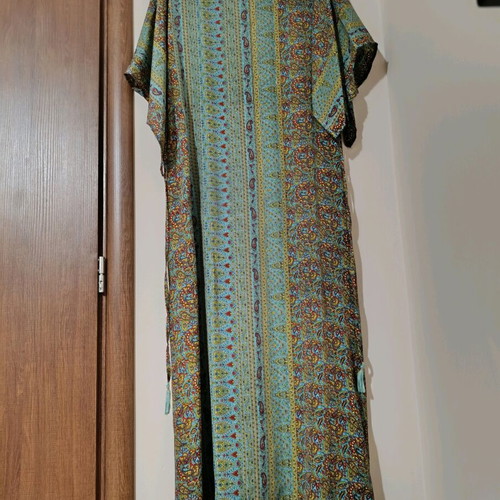 Kimono dress like new multicolor with green one size