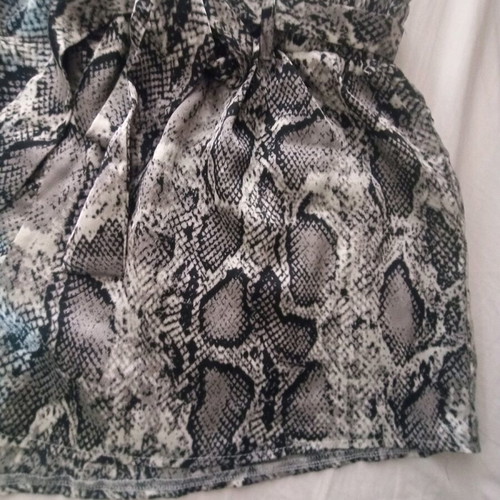 Shorts like new, size L, gray