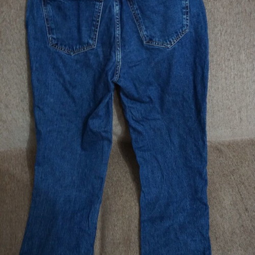 Bershka women's jeans with rips like new, size S