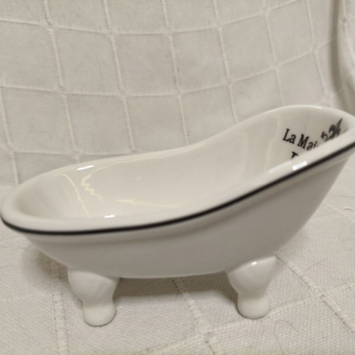 Ceramic soap dish vintage bathtub shape like new