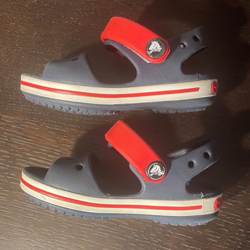 Crocs kids sandals like new, size 20-21, blue