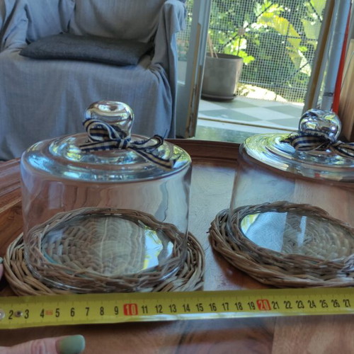 Cake stands like new, decorative