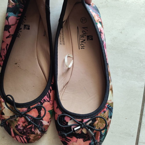 Ballet flats used, size 37, multicolor