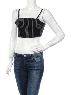 Boohoo crop top size XL