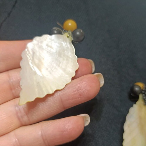 Mother of pearl earrings handmade leaf-shaped like new