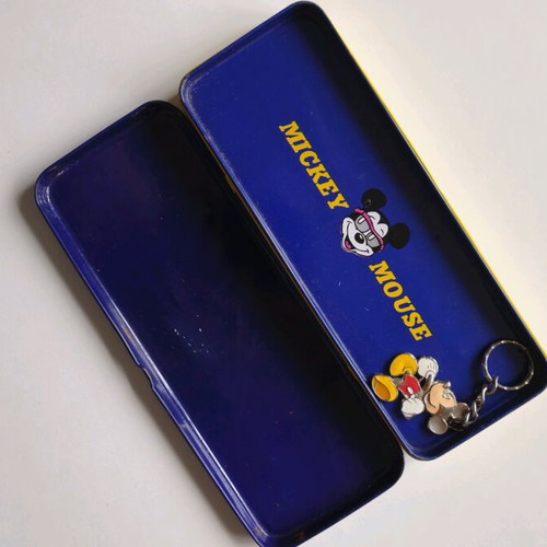Mickey Mouse metal pencil case from the 90s used with keychain