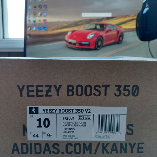 Adidas Yeezy Boost 350 V2 shoes new, size 44, white casual