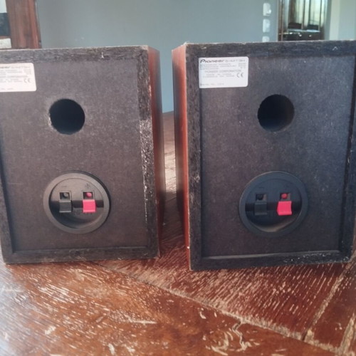 Ηχεία Pioneer S-MT3H για γραφείο ή βιβλιοθήκη
