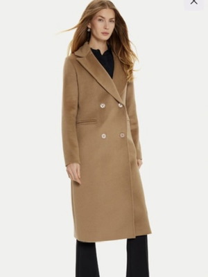 Guess вълнено палто ново, размер 38, бежово, тясна линия