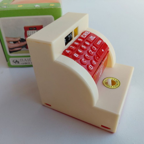 Wind-up toy cash register The Smart Cashier 1980s, Afoi Antonopouloi