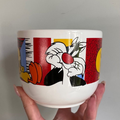 Vintage ceramic mug Looney Tunes Sylvester and Tweety used