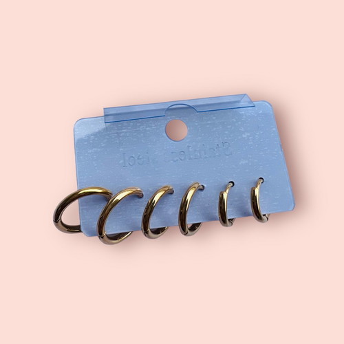 Earrings made of stainless steel new, gold color