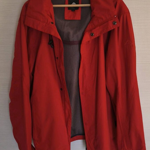 Mc Kinley men's waterproof windbreaker jacket size L like new red